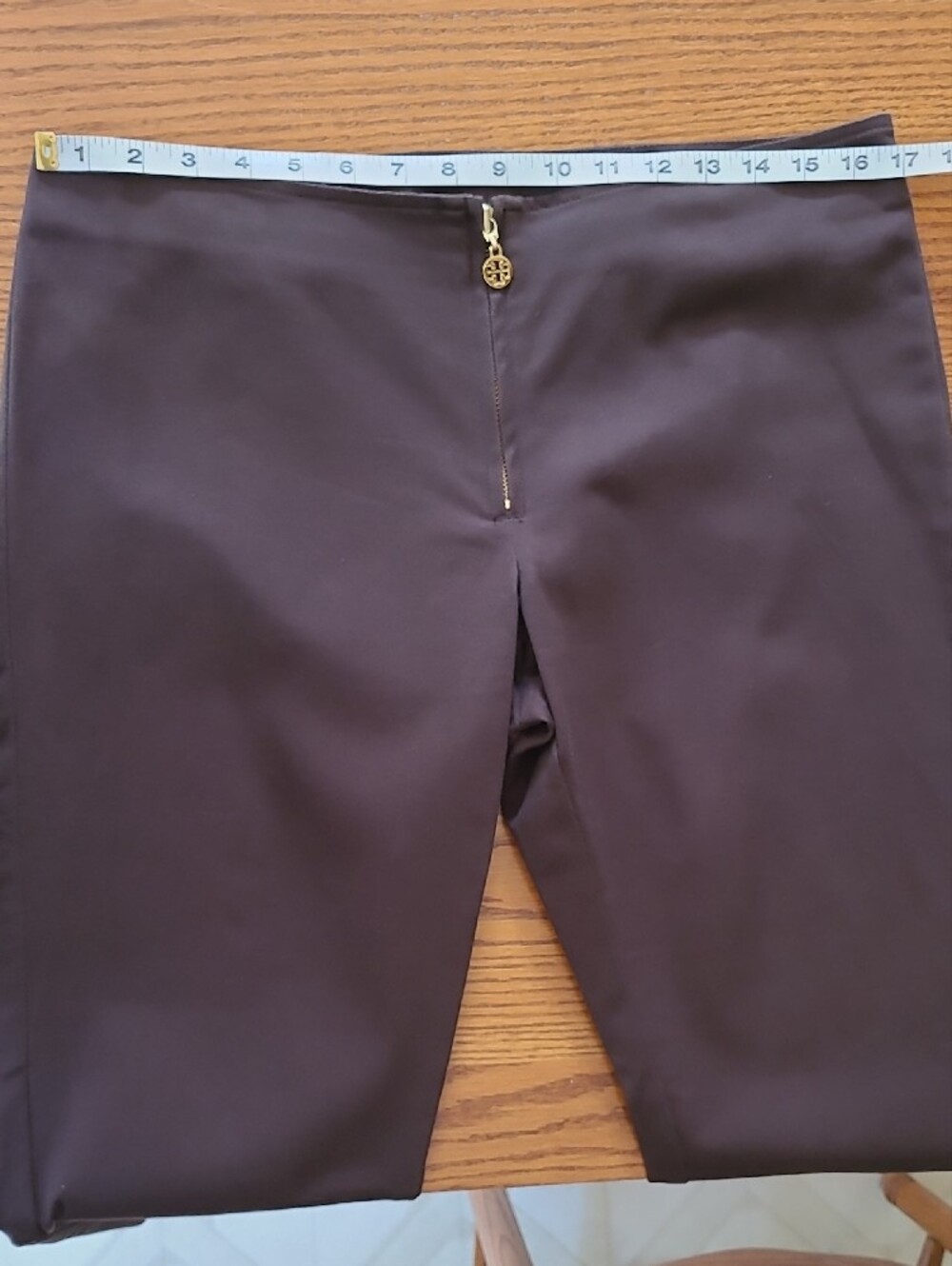 Tory Burch Brown Cropped Ankle Pants with Gold Logo Zipper Pull, size 10 - Picture 9 of 12